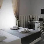 61 Piazza Cavour