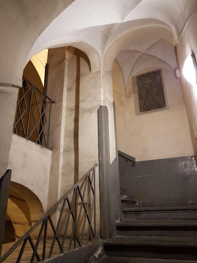 61 Piazza Cavour *
